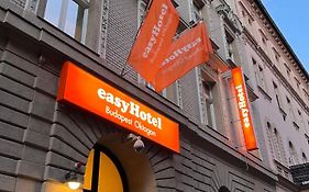 Easyhotel Oktogon  3*